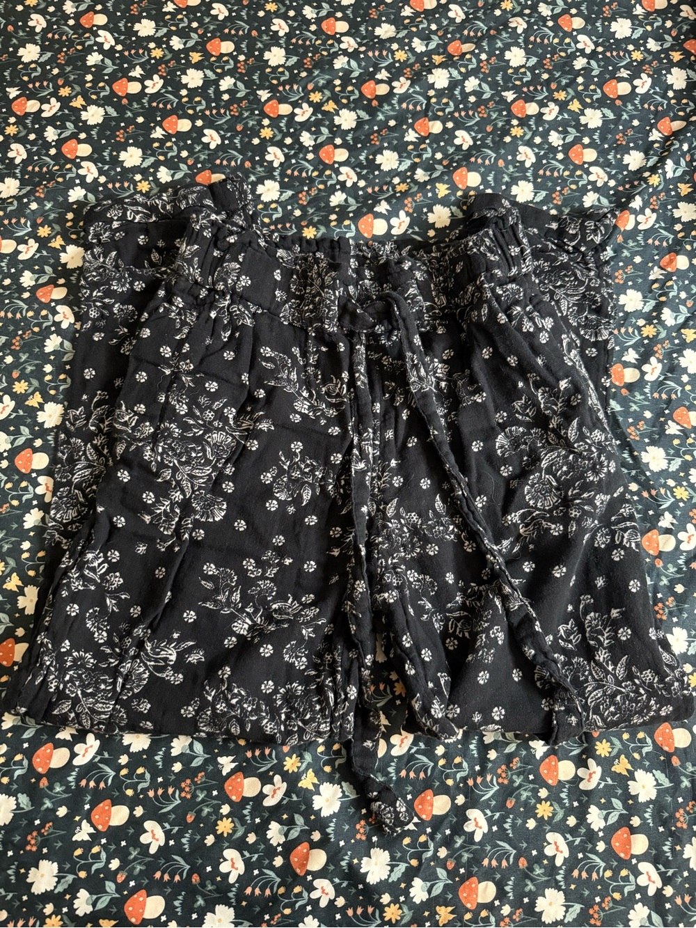 SO Dark Blue Floral High-Rise Tapered Jogger Pants